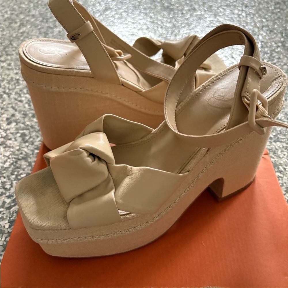 Sam Edelman Cream Platform Sandals with Strappy Design